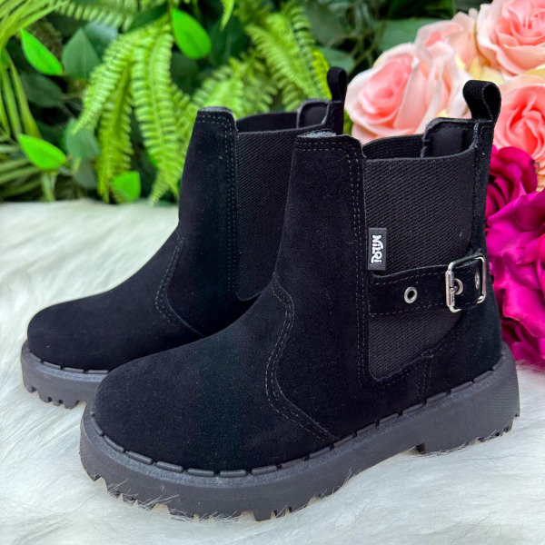 Bota Nilqi Mariana Preto