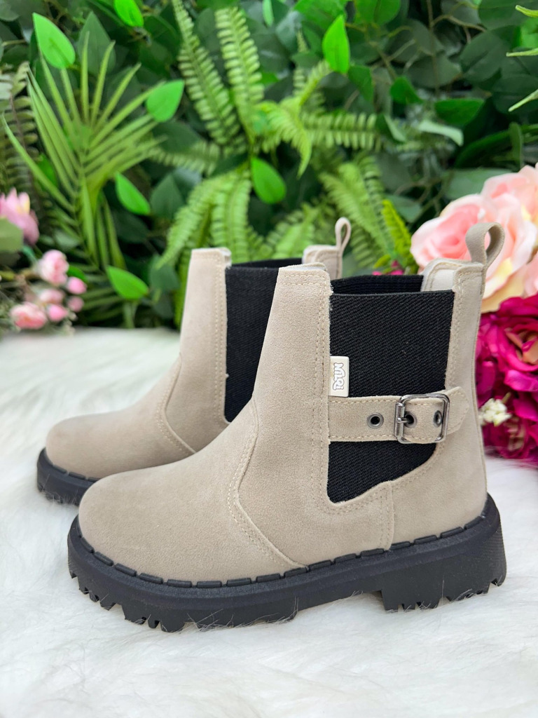 Bota Nilqi Mariana Off